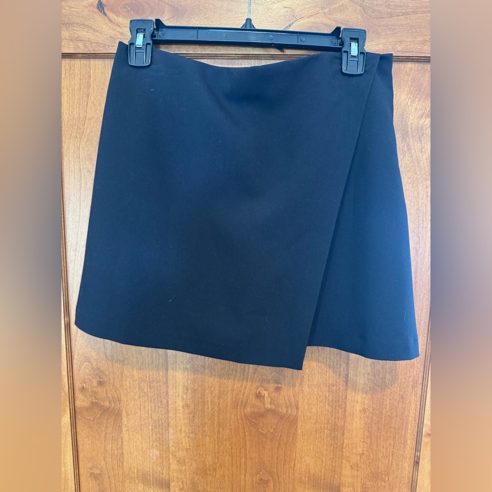 Abercrombie & Fitch Black Wrap Skort